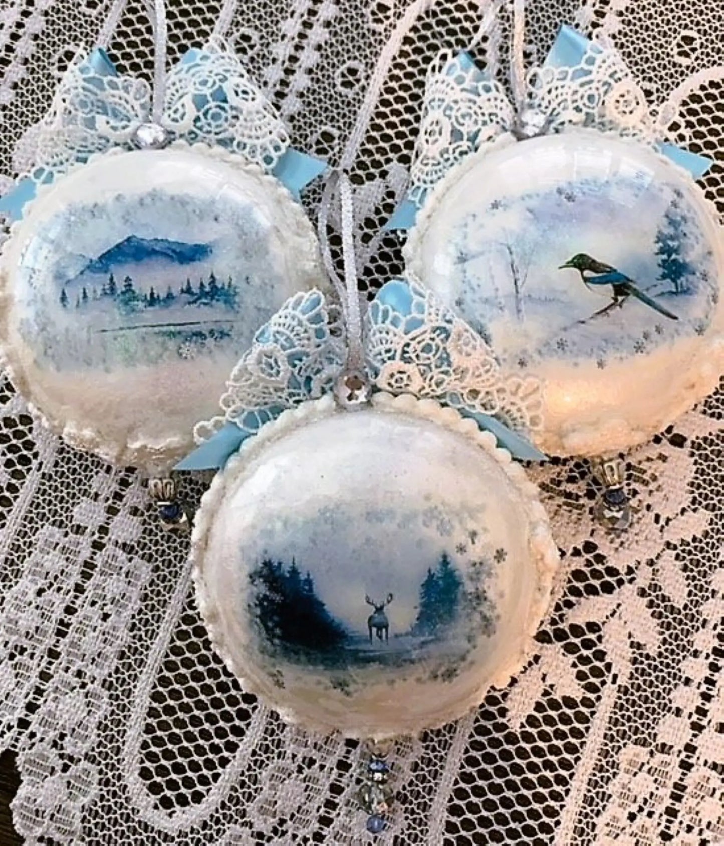 Handcrafted Christmas Disc Snow Animal Ornament Set 3, White Snow Ice Aminal Ornament Set, Victorian Style Snow Ice Animal Ornament Set 3 Handmade by Pamela