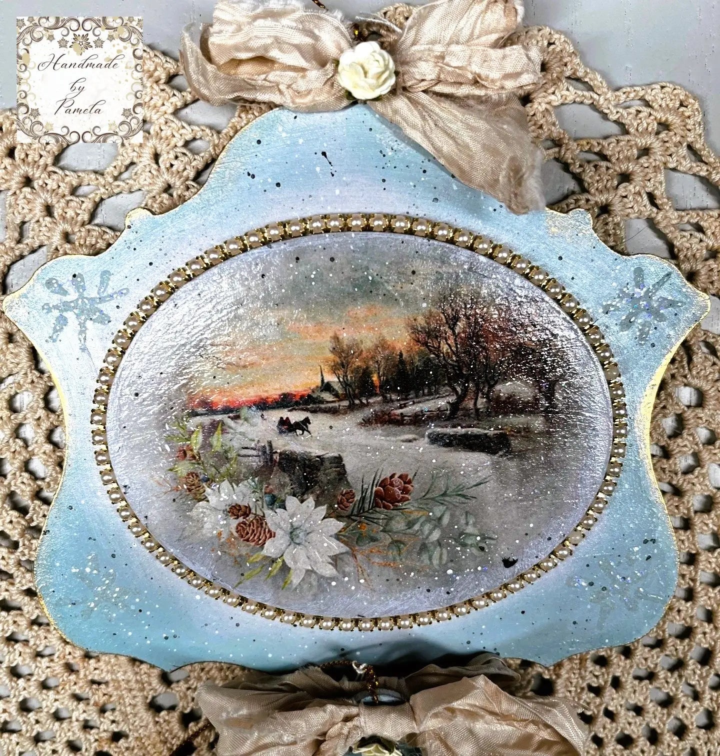 Laser Cut, MDF, Vintage Style, Christmas Ornament, Blank, Base, Overlay Oval, Decoupage, Mixed Media, 6" w x 5 3.4"h, 1/8" thick Handcrafted Holiday Traditions