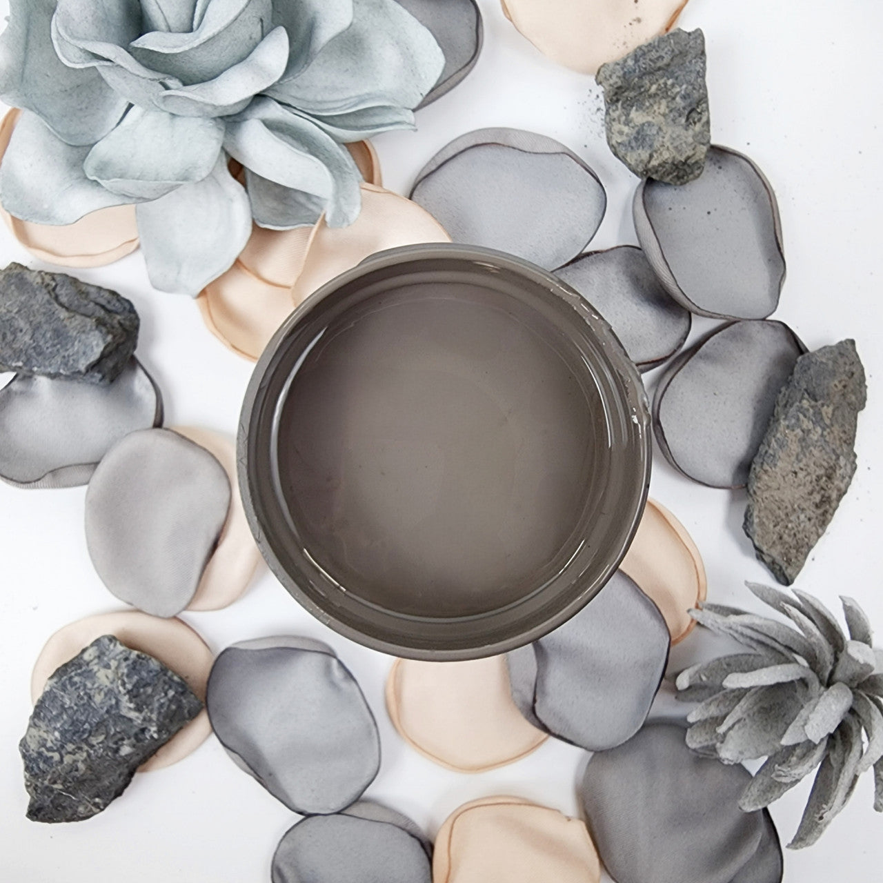 Paint Couture, Acrylic Mineral Paint, 4 oz, Water-based, All in one, Eco Friendly, Silky Smooth, Flat Finish, Self-leveling