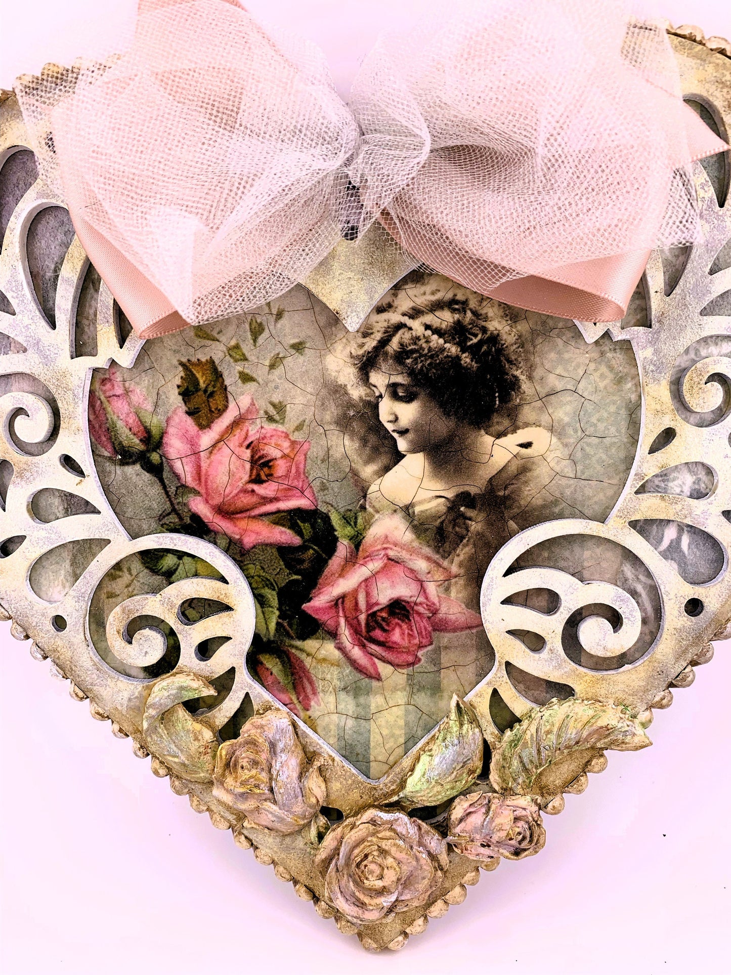 Handcrafted, Shabby Chic, Laser Cut MDF Heart Plaque, Vintage Girl, Roses, Decoupage, Mixed Media, Nostalgic Heart, Roses, Wall Decoration
