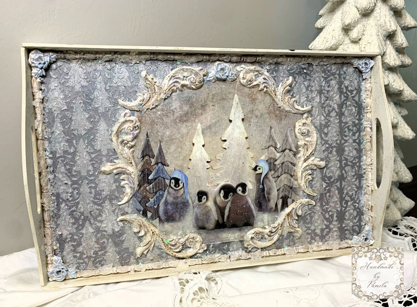 Decoupage Queen, 2023 Winter Release, Christmas, Rice Paper, A4 8.27 X 11.69, Penguin, Family, Snow, Trees, 0534