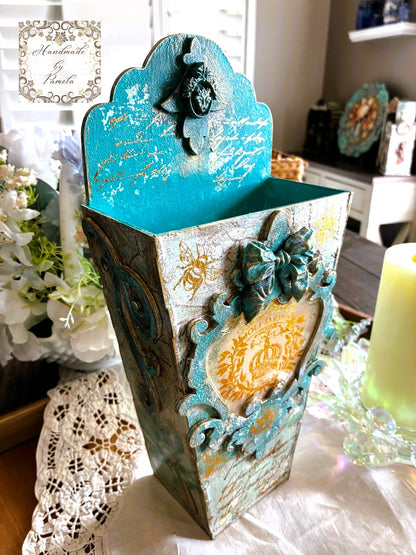 Laser Cut MDF Wall Pocket Kit | Blank Base for Decoupage, Mixed Media, Home Decor, Buildable, Paintable, 6" x 12.5