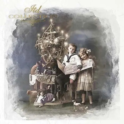 ITD Collection, Rice Paper, Mini Set, Decoupage RSM085, 6 sheets, Vintage, Family, Christmas Tree, Children, Celebrating, Ornament Rounds ITD Collection