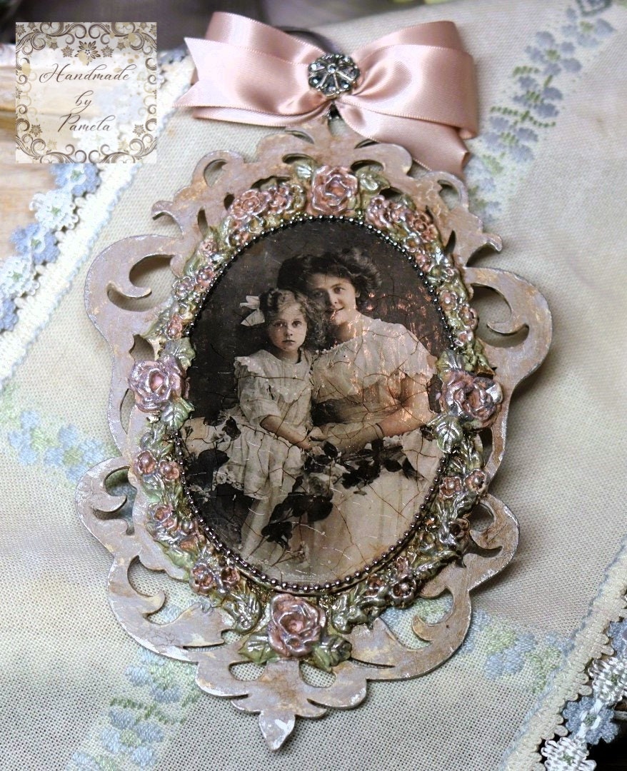 Handcrafted, Decoupage, Mothers Day, Ornament, Nostalgic, Vintage, Mother, Daughter Portrait, Shabby Chic, Mixed Media, Laser Cut MDF, Gift