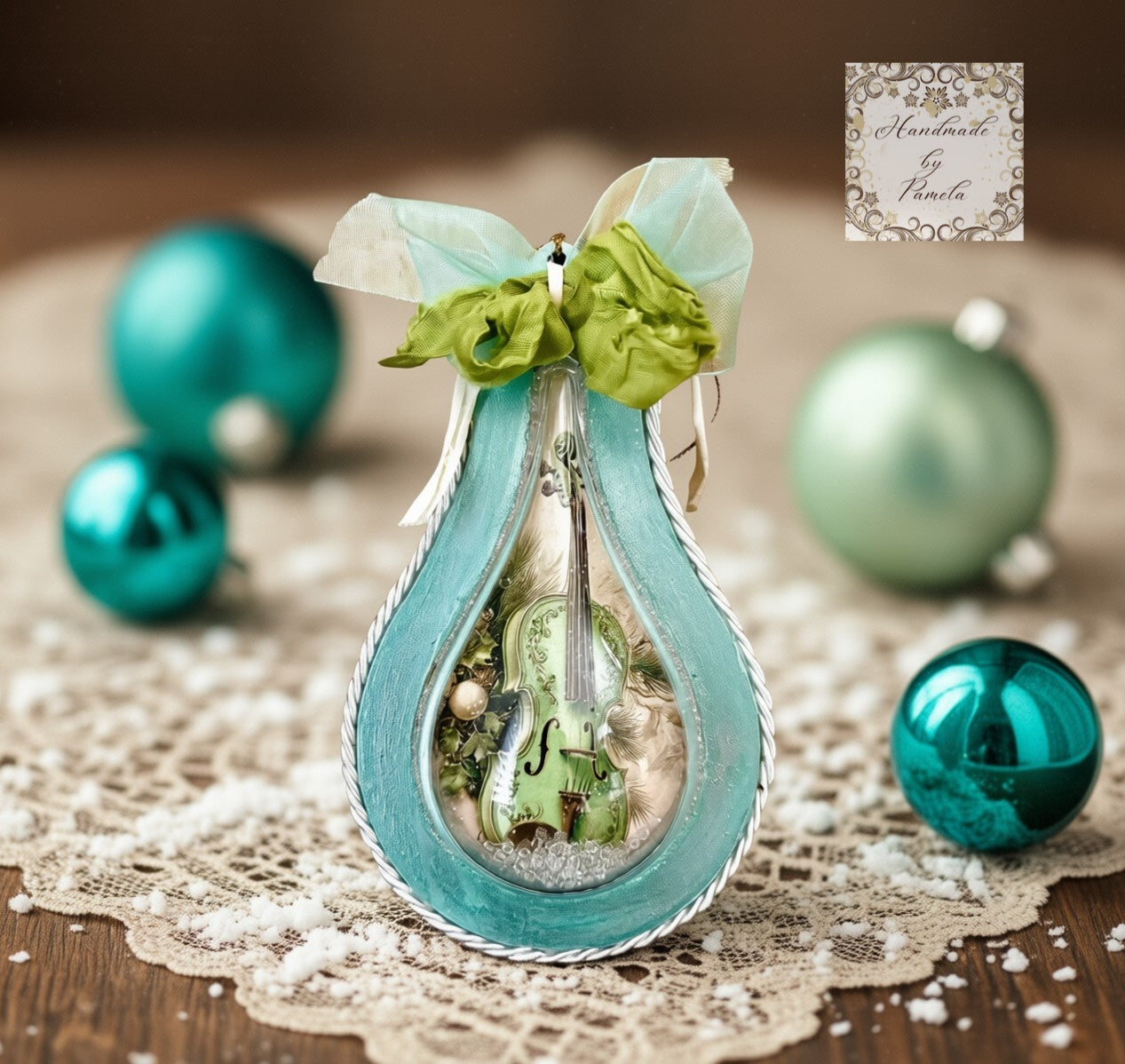 Laser Cut MDF Christmas Framed Tear Drop Shaker Ornament Set of 2 Blank Base, Decoupage, Mixed Media, DIY Crafts